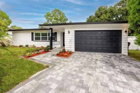 1285 63rd Ter S, Saint Petersburg, FL 33705