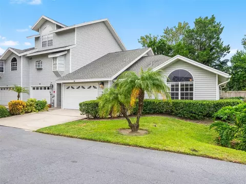 11722 Currie Ln #I1, Largo, FL 33774
