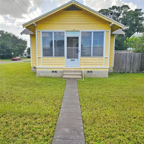 1500 28th St N, Saint Petersburg, FL 33713