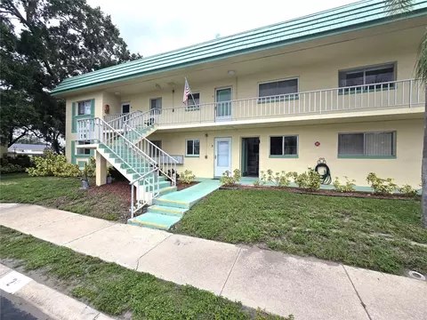2005 Greenbriar Blvd #1, Clearwater, FL 33763