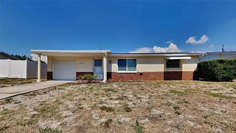 3348 Cantrell St, Holiday, FL 34690