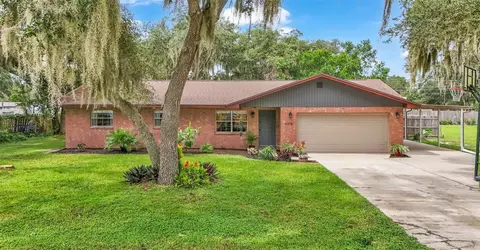 5306 Oakway Dr, Lakeland, FL 33805