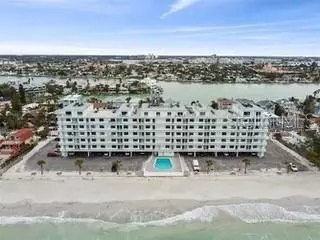 8470 W Gulf Blvd #412, Treasure Island, FL 33706