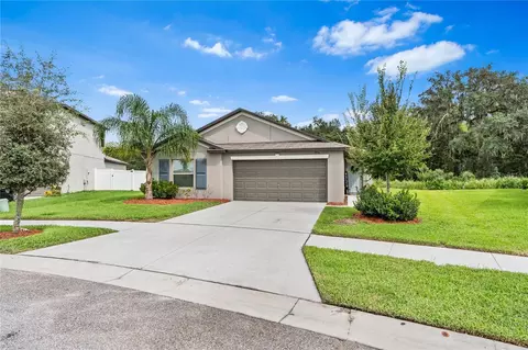 2956 Lytton Hall Dr, Zephyrhills, FL 33540