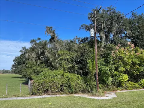 W 60 Highway, Plant City, FL 33567