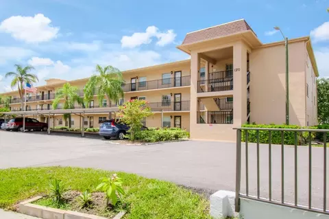 1370 Heather Ridge Blvd #108, Dunedin, FL 34698