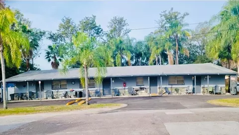 5050 74th St N #1, Saint Petersburg, FL 33709