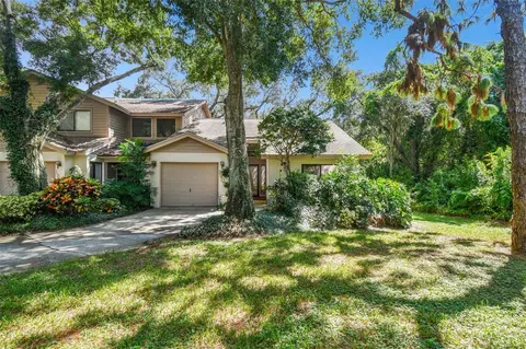 1900 Whispering Way, Tarpon Springs, FL 34689