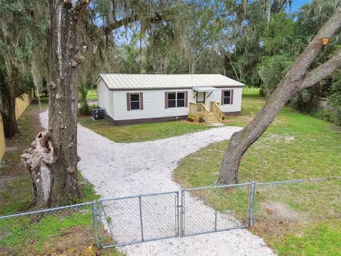 12613 Rockridge Cir, Thonotosassa, FL 33592