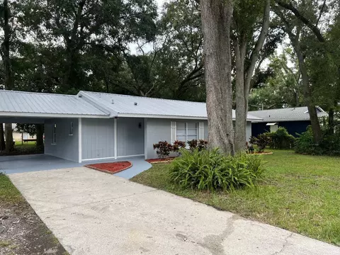 504 Maydell Dr, Tampa, FL 33619