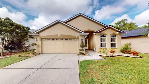 4748 Whispering Wind Ave, Tampa, FL 33614