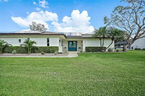 6883 Augusta Blvd, Seminole, FL 33777