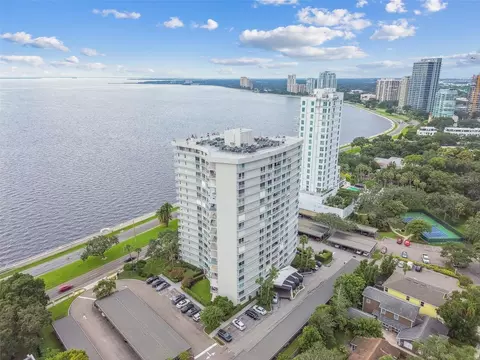 2611 Bayshore Blvd #1606, Tampa, FL 33629
