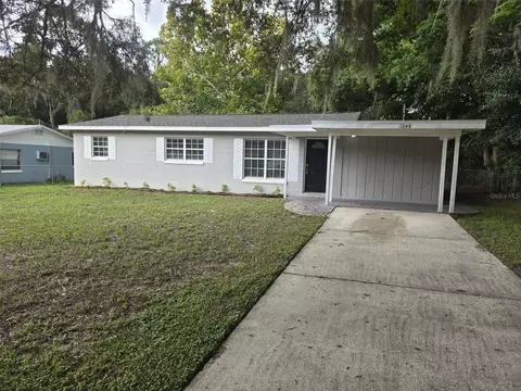 1409 Braebury Dr, Leesburg, FL 34748