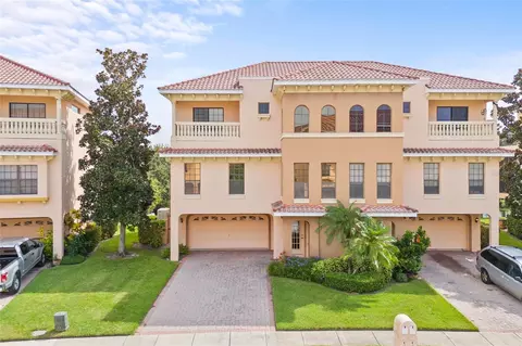 1525 Ember Ln, Tarpon Springs, FL 34689