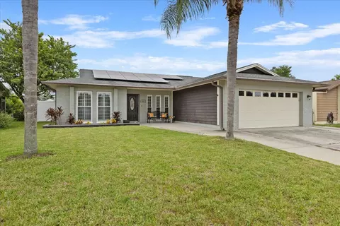 819 Settlers Rd, Tampa, FL 33613