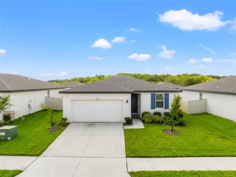 38638 Finn Clover Ln, Zephyrhills, FL 33540