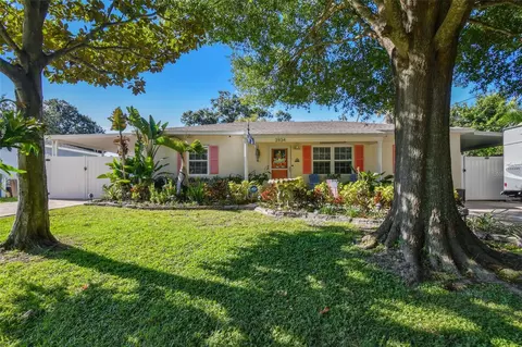 3934 W Bay Court Ave, Tampa, FL 33611