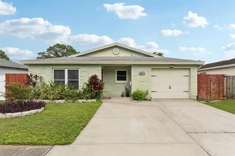 6841 60th St N, Pinellas Park, FL 33781
