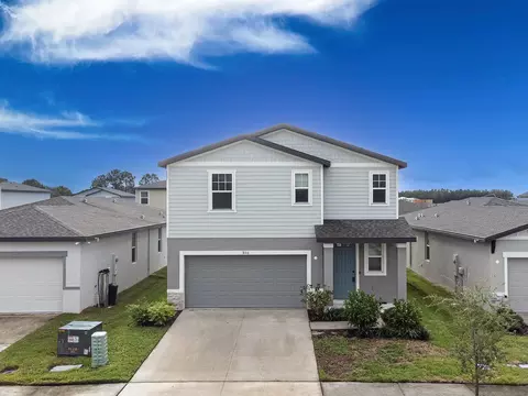 3166 Fresno Pl, Zephyrhills, FL 33541