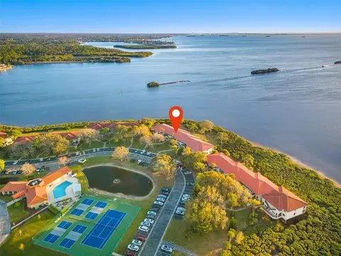 1814 Mariner Dr #157, Tarpon Springs, FL 34689