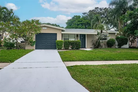 10823 87th Ave, Seminole, FL 33772