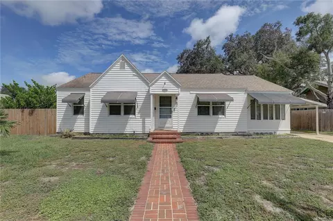2841 Burlington Ave N, Saint Petersburg, FL 33713