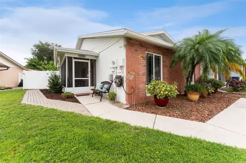1712 Paint Branch Way, Brandon, FL 33511