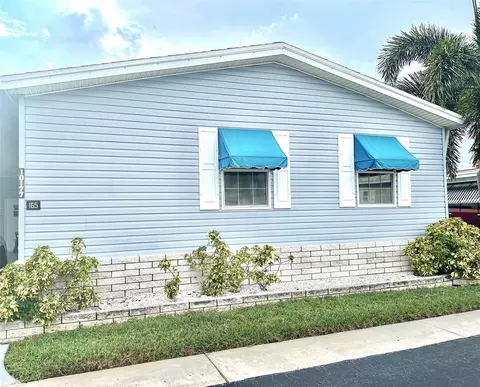 10177 S Lake Dr #165, Largo, FL 33773