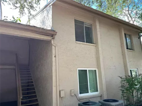 5501 Loblolly Ct #164, Tampa, FL 33617