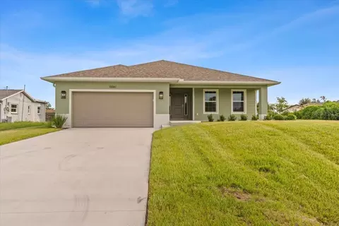 10061 Gulfstream Blvd, Englewood, FL 34224