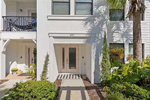 4921 W Paul Ave #7, Tampa, FL 33611