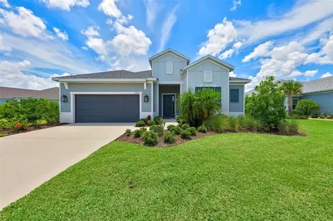 13769 Old Creek Ct, Parrish, FL 34219