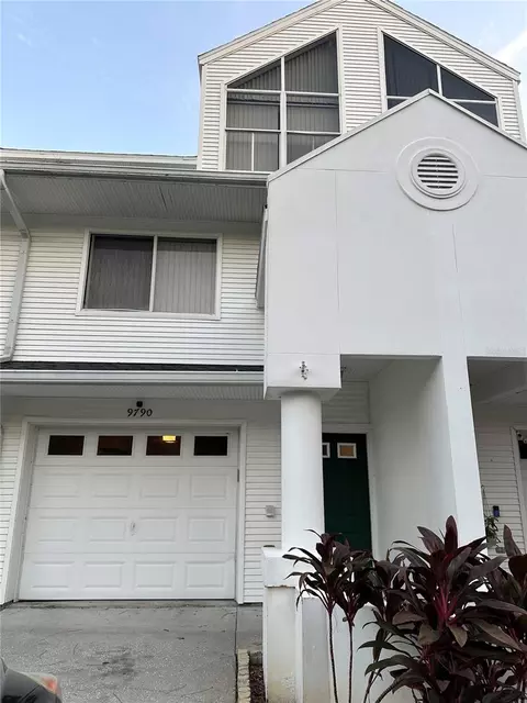 9790 Indian Key Trl #94, Seminole, FL 33776