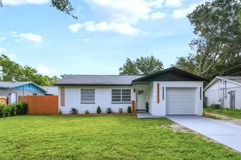13773 Audrey Ln, Largo, FL 33771