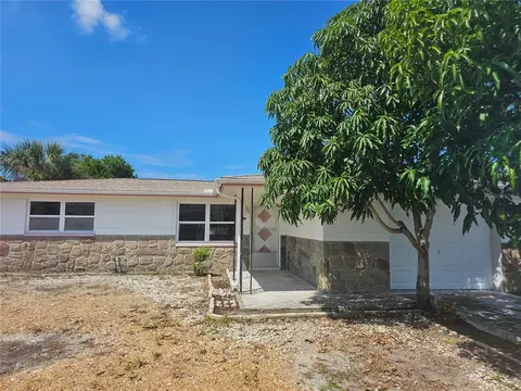 1515 Toledo St, Holiday, FL 34690