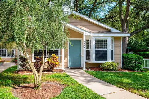 3080 Fox Ln, Palm Harbor, FL 34683