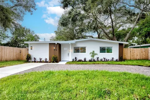 604 Westwinds Dr, Palm Harbor, FL 34683