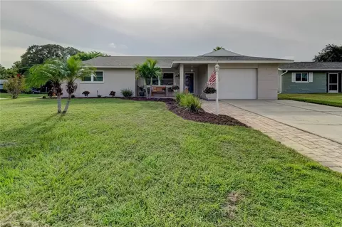2507 Blackwood Cir, Clearwater, FL 33763