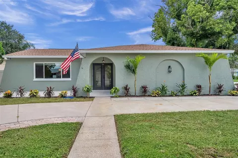 11056 111th Way, Largo, FL 33778