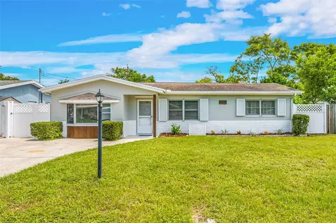 10953 109th St, Largo, FL 33778