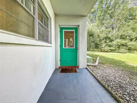 5810 21st St N #9, Saint Petersburg, FL 33714