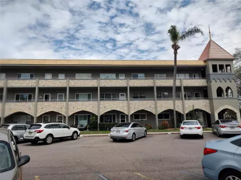 2462 Brazilia Dr #26, Clearwater, FL 33763