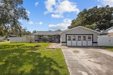 1520 Piney Branch Cir, Valrico, FL 33594