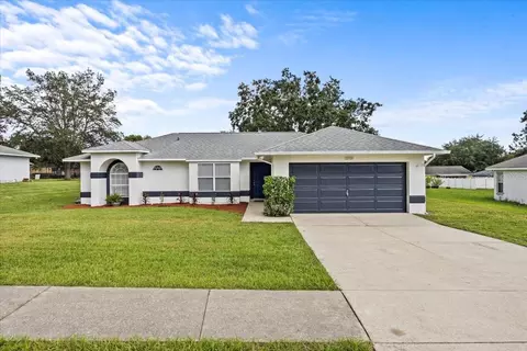 12518 Draw Dr, Grand Island, FL 32735