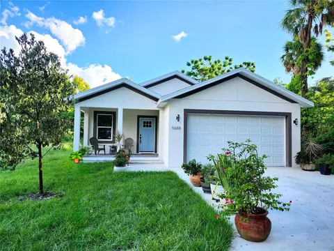 5688 Olive Dr, New Port Richey, FL 34652