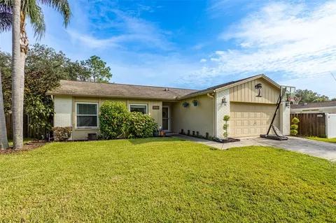 4909 Oakshire Dr, Tampa, FL 33625