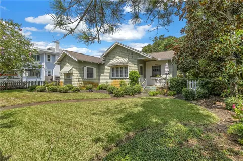 325 11th Ave NE, Saint Petersburg, FL 33701