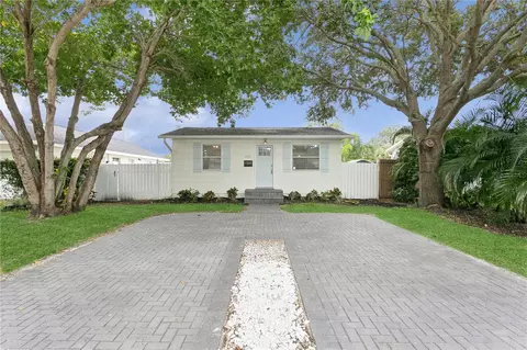 485 44th Ave N, Saint Petersburg, FL 33703