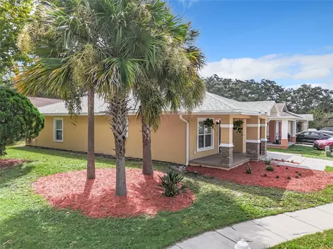 1838 Fuller Dr, Clearwater, FL 33755